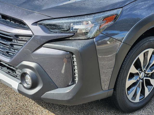2024 Subaru Outback Vehicle Photo in DENTON, TX 76210-9321
