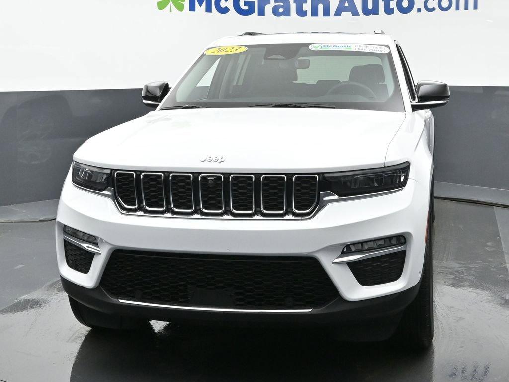 2023 Jeep Grand Cherokee Vehicle Photo in Cedar Rapids, IA 52402