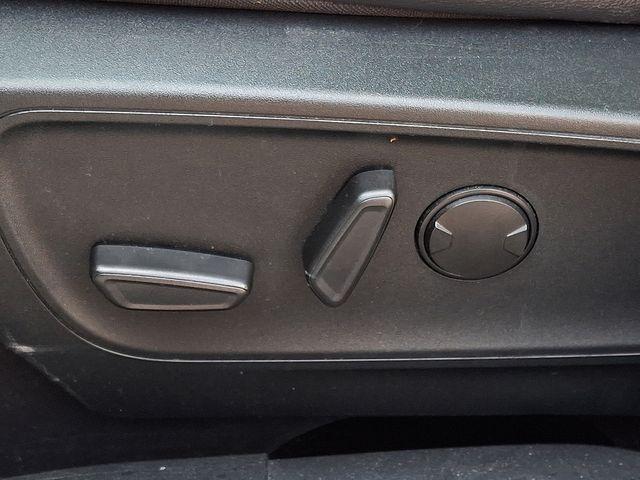 2020 Ford Escape Vehicle Photo in DANBURY, CT 06810-5034