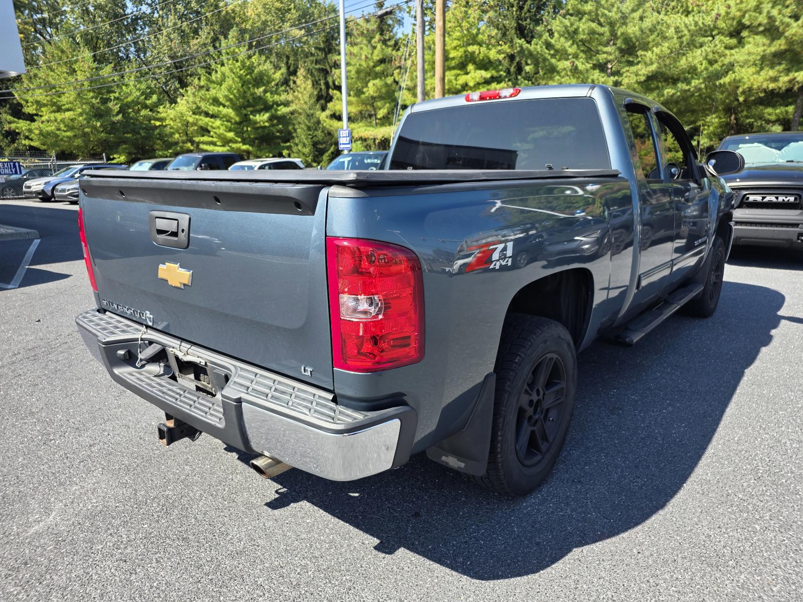 2013 Chevrolet Silverado 1500 Vehicle Photo in Harrisburg, PA 17111