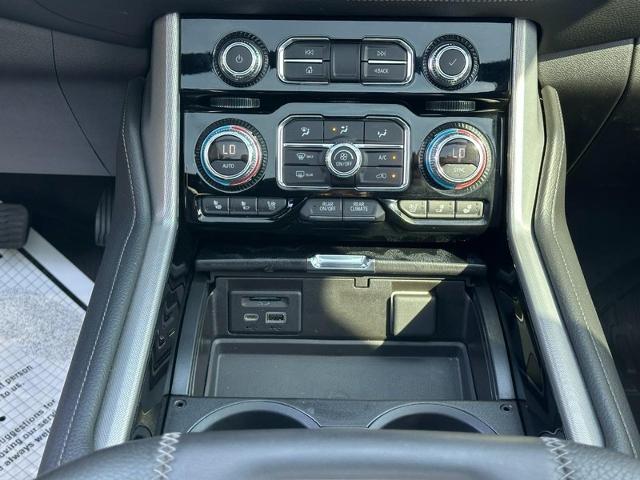 2021 GMC Yukon Vehicle Photo in COLUMBIA, MO 65203-3903