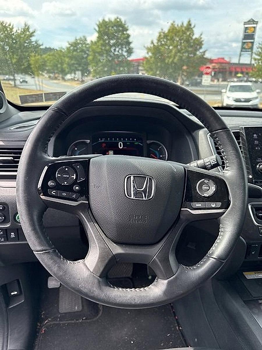 2022 Honda Pilot Vehicle Photo in Harrisburg, PA 17111