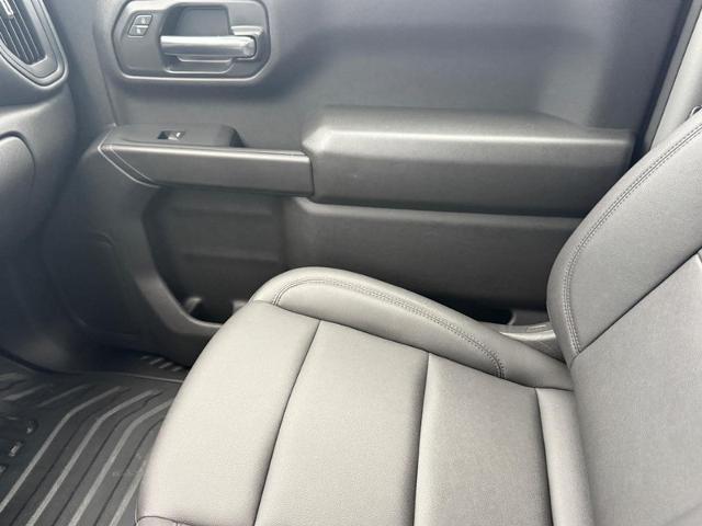 2024 Chevrolet Silverado 1500 Vehicle Photo in COLUMBIA, MO 65203-3903