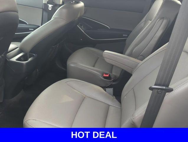 2019 Hyundai SANTA FE XL Vehicle Photo in Merrillville, IN 46410