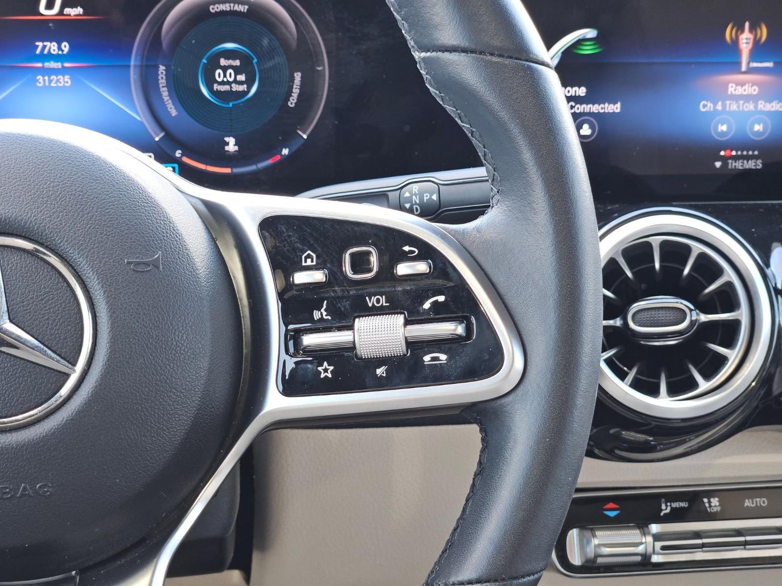 2022 Mercedes-Benz GLB Vehicle Photo in Seguin, TX 78155