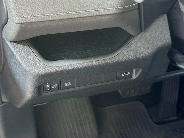 2021 Toyota RAV4 Vehicle Photo in Flemington, NJ 08822