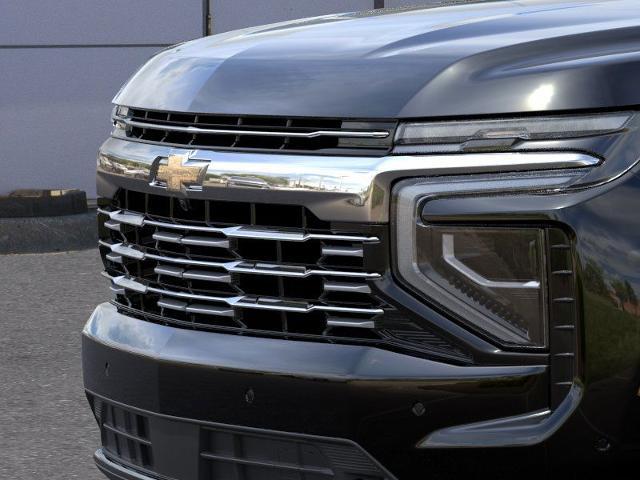 2025 Chevrolet Suburban Vehicle Photo in KANSAS CITY, MO 64114-4502