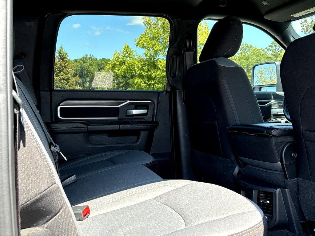 2024 Ram 2500 Vehicle Photo in POOLER, GA 31322-3252