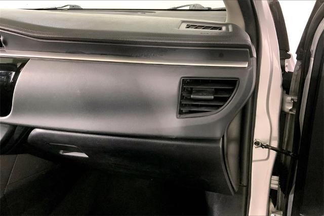 2016 Toyota Corolla Vehicle Photo in Lees Summit, MO 64086