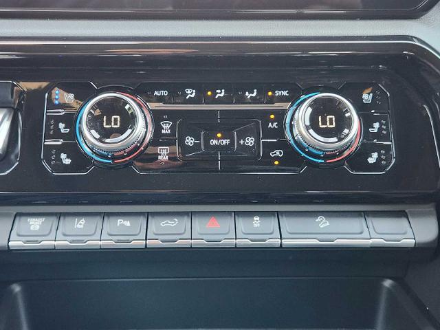 2024 GMC Sierra 2500 HD Vehicle Photo in DENTON, TX 76210-9321