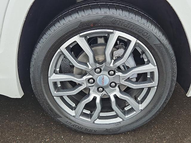 2022 GMC Terrain Vehicle Photo in TREVOSE, PA 19053-4984