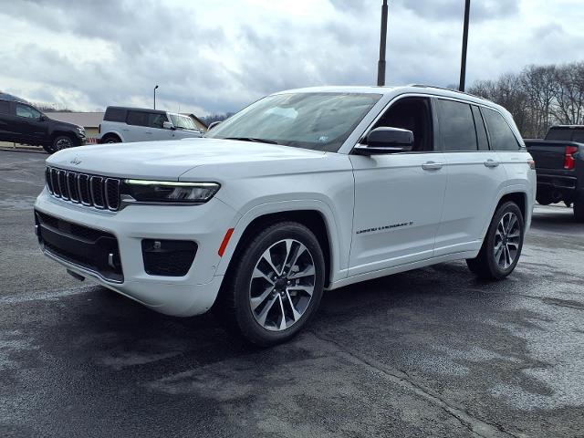 2022 Jeep Grand Cherokee Vehicle Photo in WAYNESBURG, PA 15370-8079