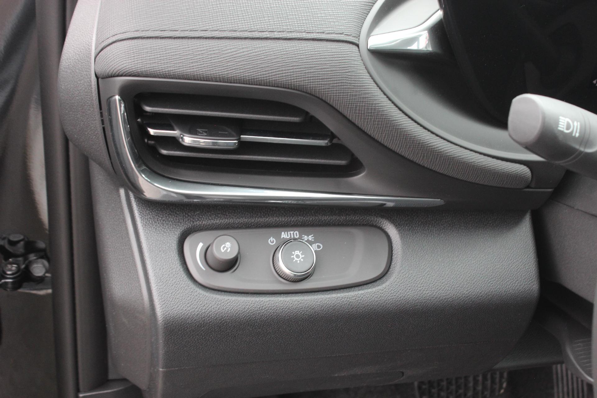 2025 Buick Envista Vehicle Photo in AURORA, CO 80012-4011