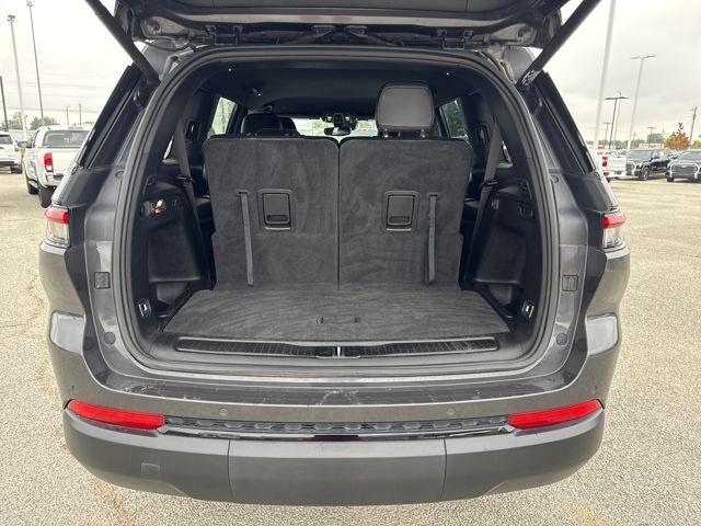 2022 Jeep Grand Cherokee L Vehicle Photo in Jonesboro, AR 72404
