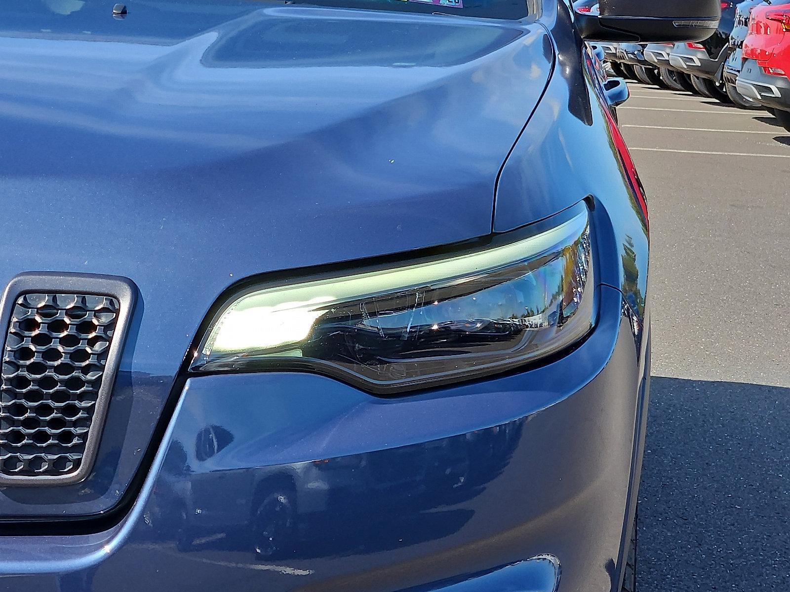 2021 Jeep Cherokee Vehicle Photo in Trevose, PA 19053