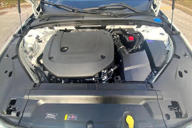 2025 Volvo V90 Cross Country Vehicle Photo in KANSAS CITY, MO 64114-4545