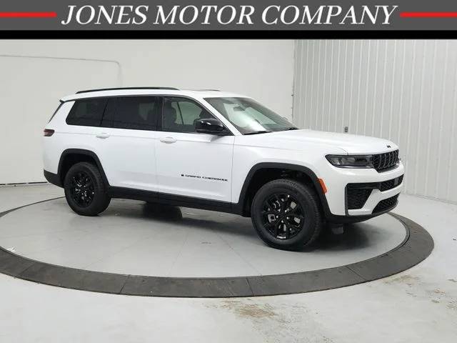 2026 Jeep Grand Cherokee L Vehicle Photo in Savannah, TN 38372