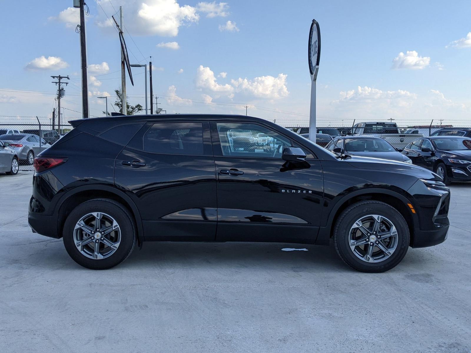 2024 Chevrolet Blazer Vehicle Photo in Seguin, TX 78155