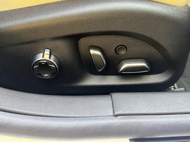 2026 Cadillac CT5 Vehicle Photo in LEOMINSTER, MA 01453-2952