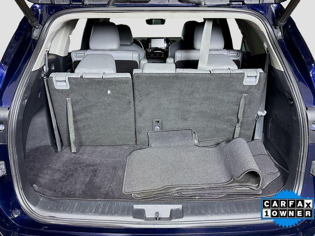 2021 Toyota Highlander Vehicle Photo in Puyallup, WA 98371