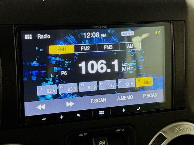 2016 Jeep Wrangler Unlimited Vehicle Photo in Puyallup, WA 98371