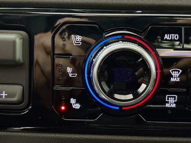 2025 GMC Sierra 3500 HD Vehicle Photo in PUYALLUP, WA 98371-4149