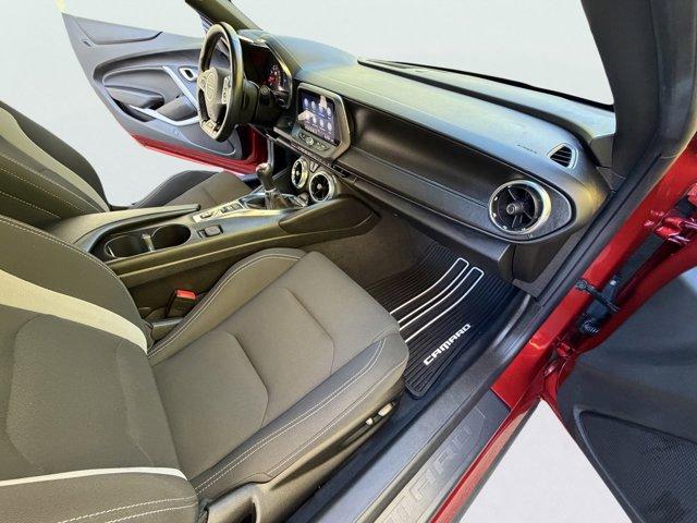 2022 Chevrolet Camaro Vehicle Photo in LEOMINSTER, MA 01453-2952