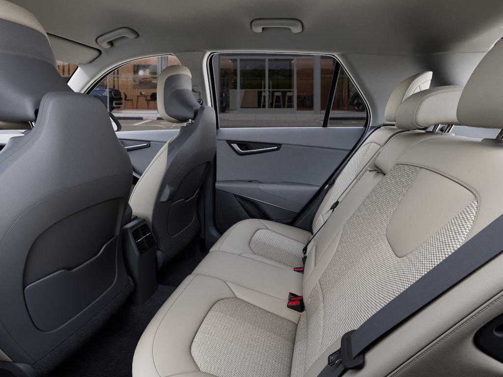 2025 Kia Niro Vehicle Photo in Belle Vernon, PA 15012
