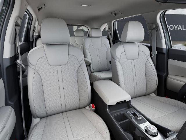 2025 Kia Sorento Hybrid Vehicle Photo in Tucson, AZ 85712