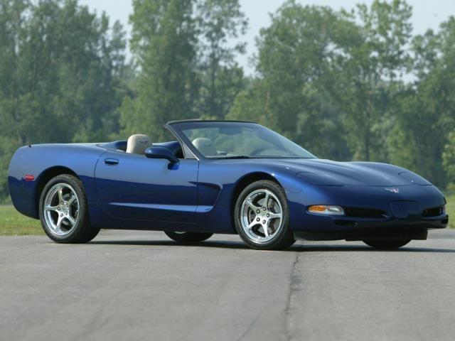 2004 Chevrolet Corvette Vehicle Photo in Neenah, WI 54956