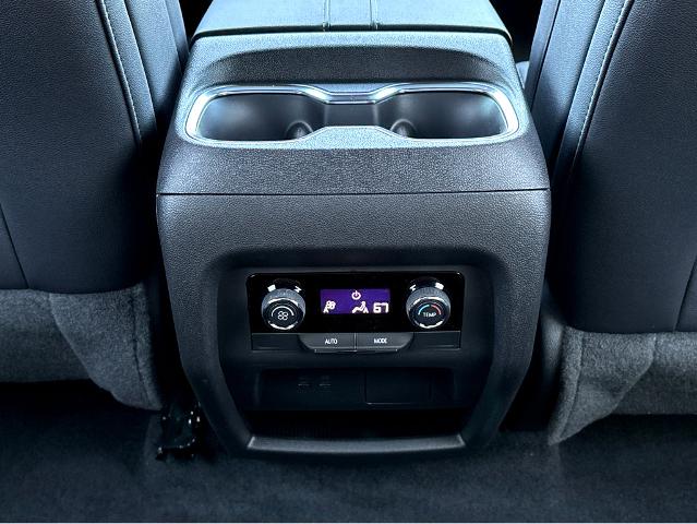 2025 Chevrolet Traverse Vehicle Photo in BEAUFORT, SC 29906-4218