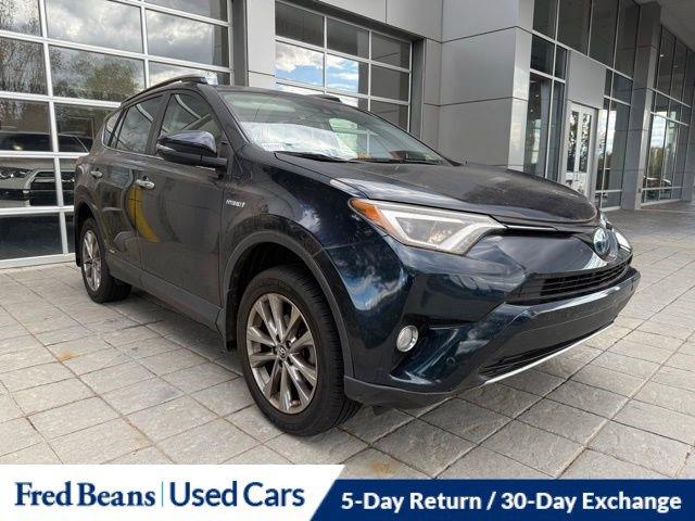 2018 Toyota RAV4 Vehicle Photo in Flemington, NJ 08822