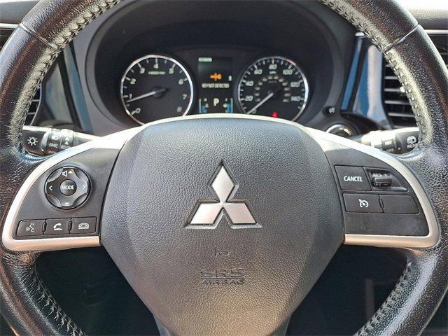 2015 Mitsubishi Outlander Vehicle Photo in LANCASTER, PA 17601-0000