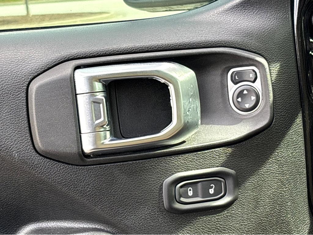 2023 Jeep Wrangler Vehicle Photo in POOLER, GA 31322-3252