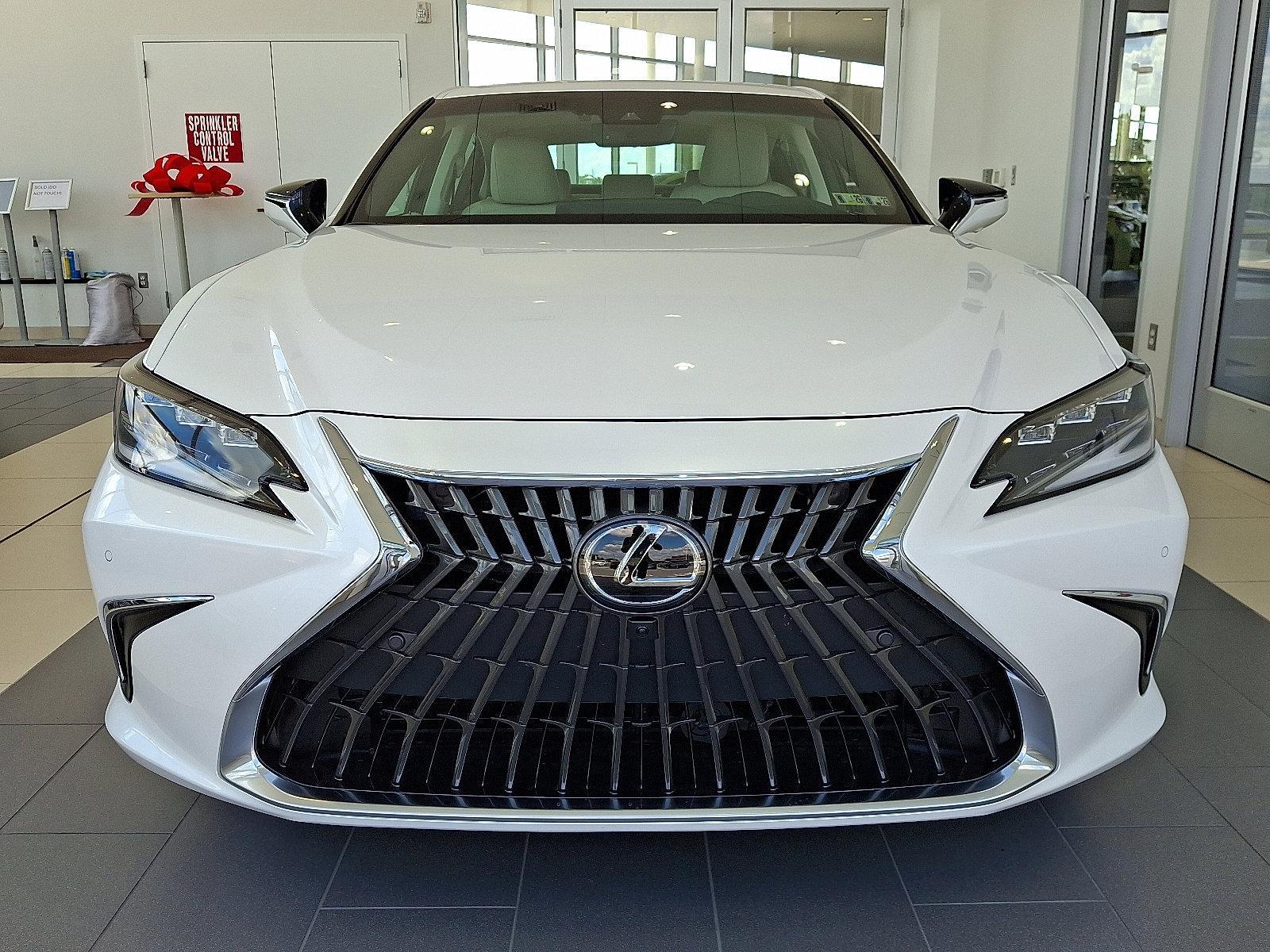 2025 Lexus ES 300h Vehicle Photo in Lancaster, PA 17601
