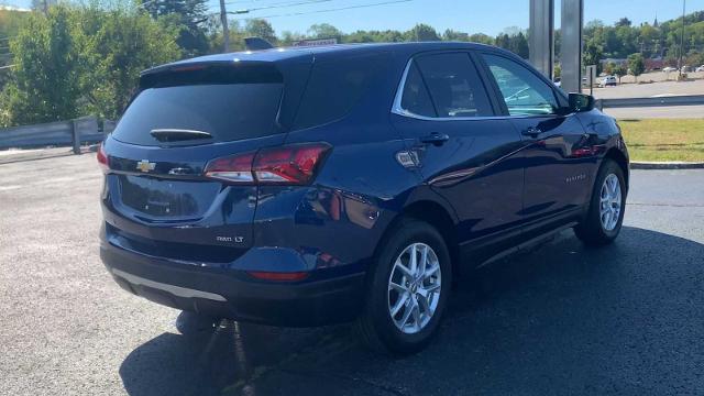 2022 Chevrolet Equinox Vehicle Photo in MOON TOWNSHIP, PA 15108-2571