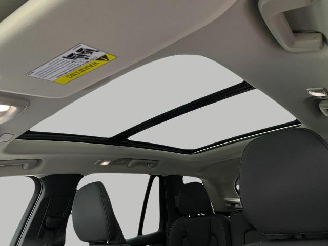 2025 Volvo XC90 Vehicle Photo in Appleton, WI 54913