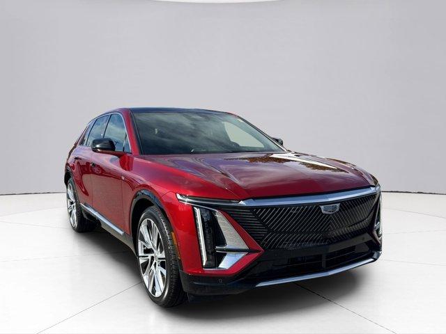 2024 Cadillac LYRIQ Vehicle Photo in LEOMINSTER, MA 01453-2952