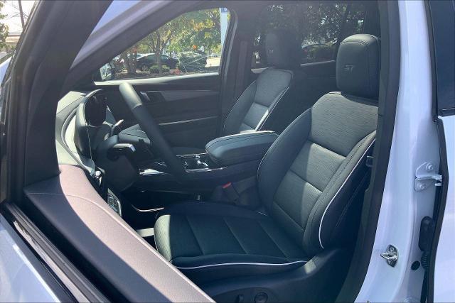 2026 Buick Enclave Vehicle Photo in INDEPENDENCE, MO 64055-1377