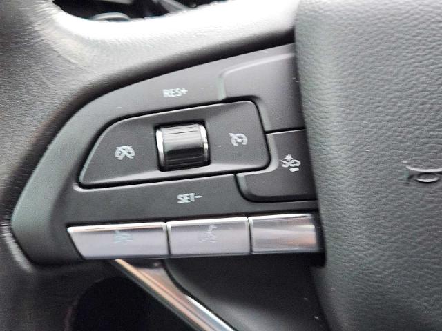 2023 Cadillac XT6 Vehicle Photo in DENTON, TX 76210-9321