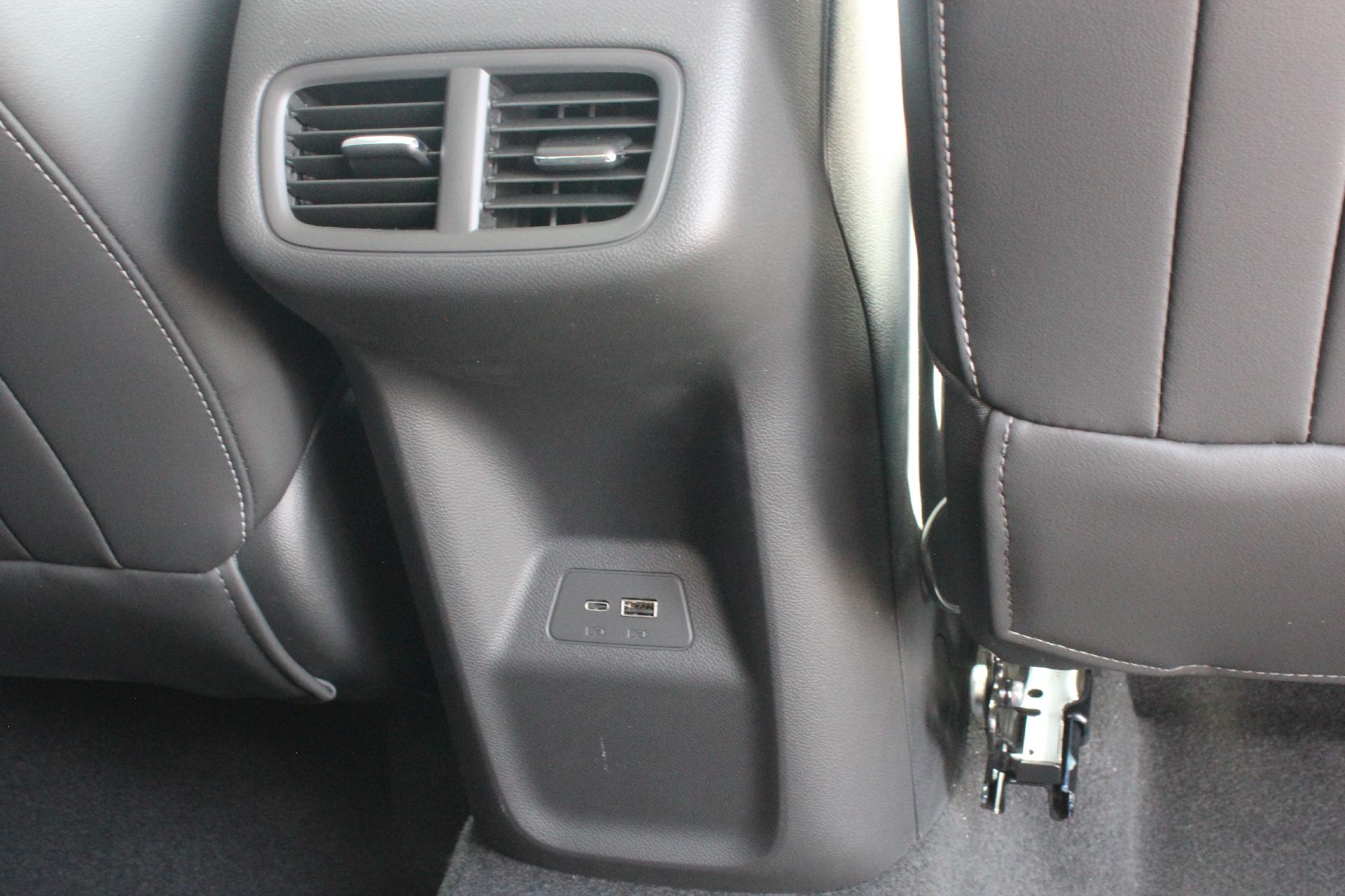 2025 Buick Envision Vehicle Photo in AURORA, CO 80012-4011