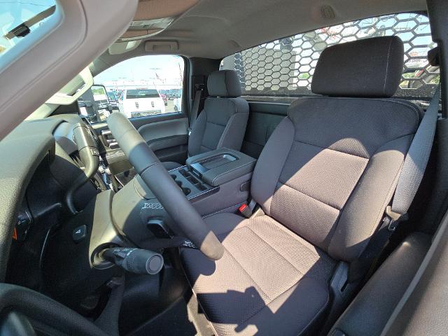 2024 Chevrolet Silverado Chassis Cab Vehicle Photo in INDEPENDENCE, MO 64055-1314