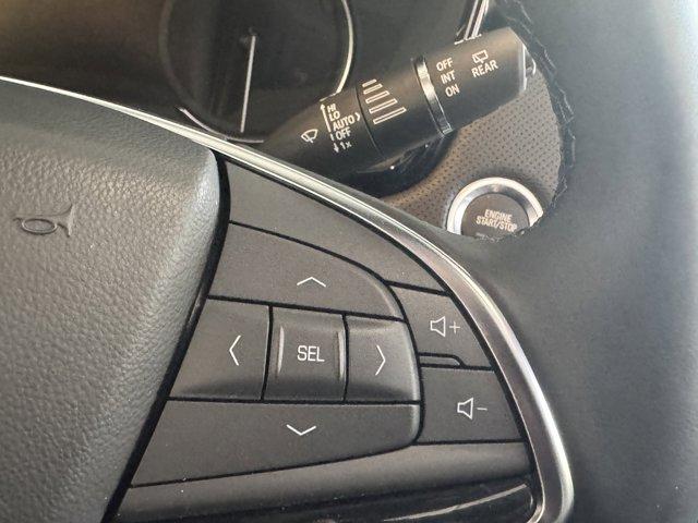 2025 Cadillac XT5 Vehicle Photo in LEOMINSTER, MA 01453-2952