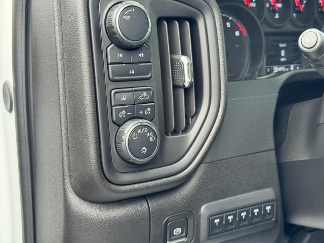 2024 Chevrolet Silverado 2500 HD Vehicle Photo in COLUMBIA, MO 65203-3903