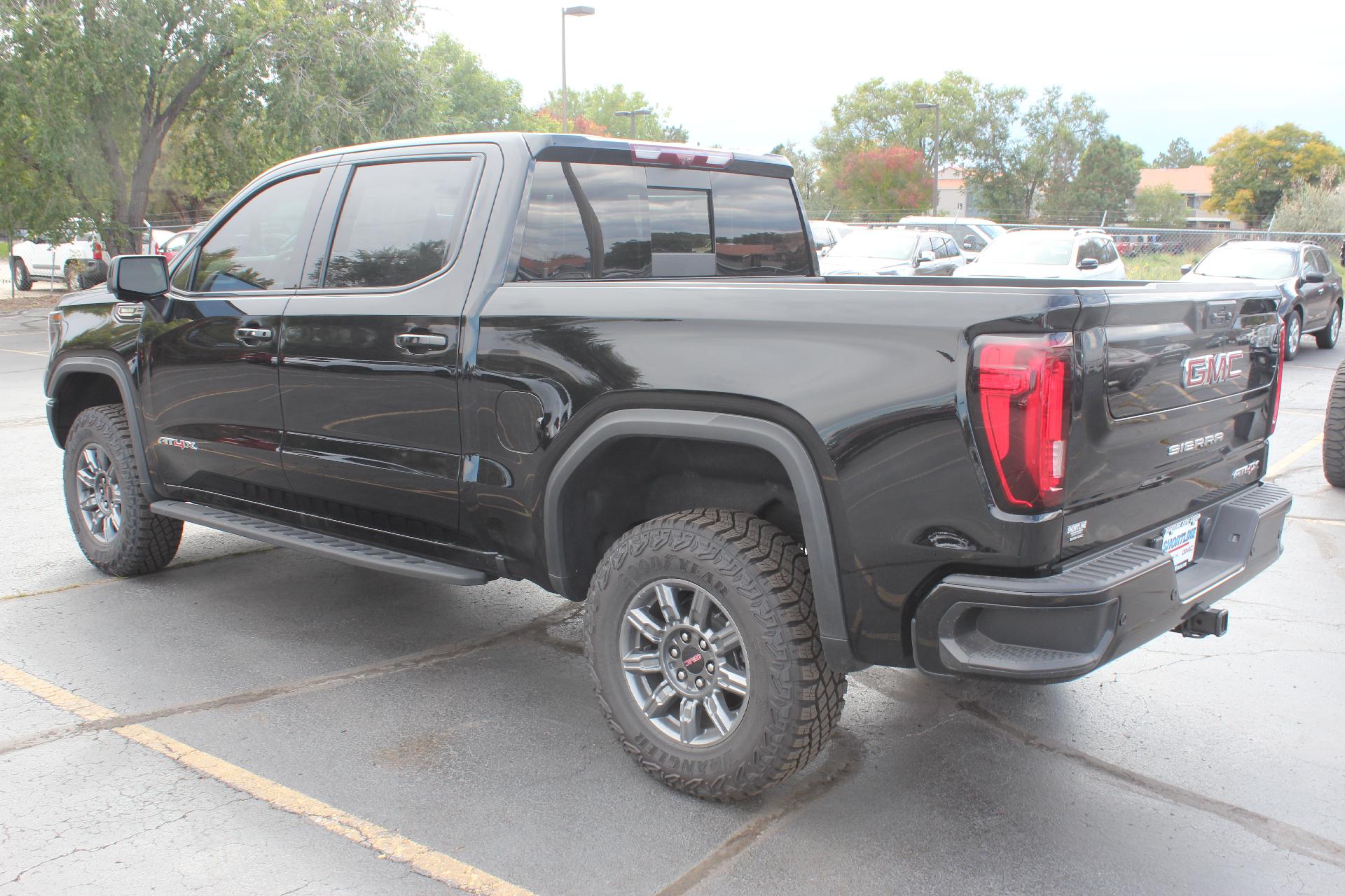 2025 GMC Sierra 1500 Vehicle Photo in AURORA, CO 80012-4011