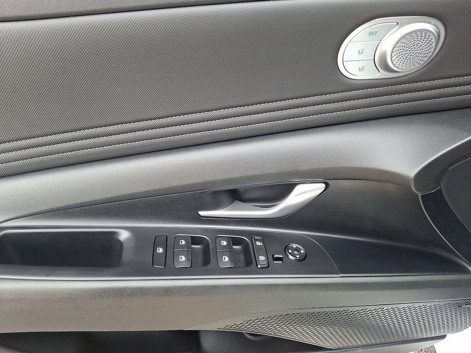 2023 Hyundai ELANTRA Hybrid Vehicle Photo in Harrisburg, PA 17111