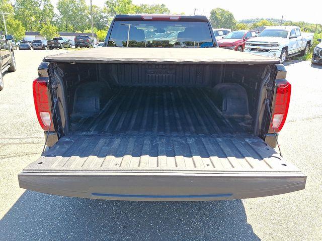 2023 GMC Sierra 1500 Vehicle Photo in DANBURY, CT 06810-5034