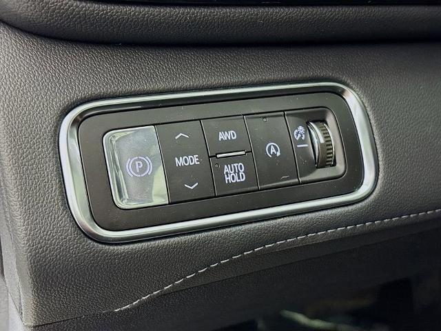 2026 Buick Enclave Vehicle Photo in PUYALLUP, WA 98371-4149