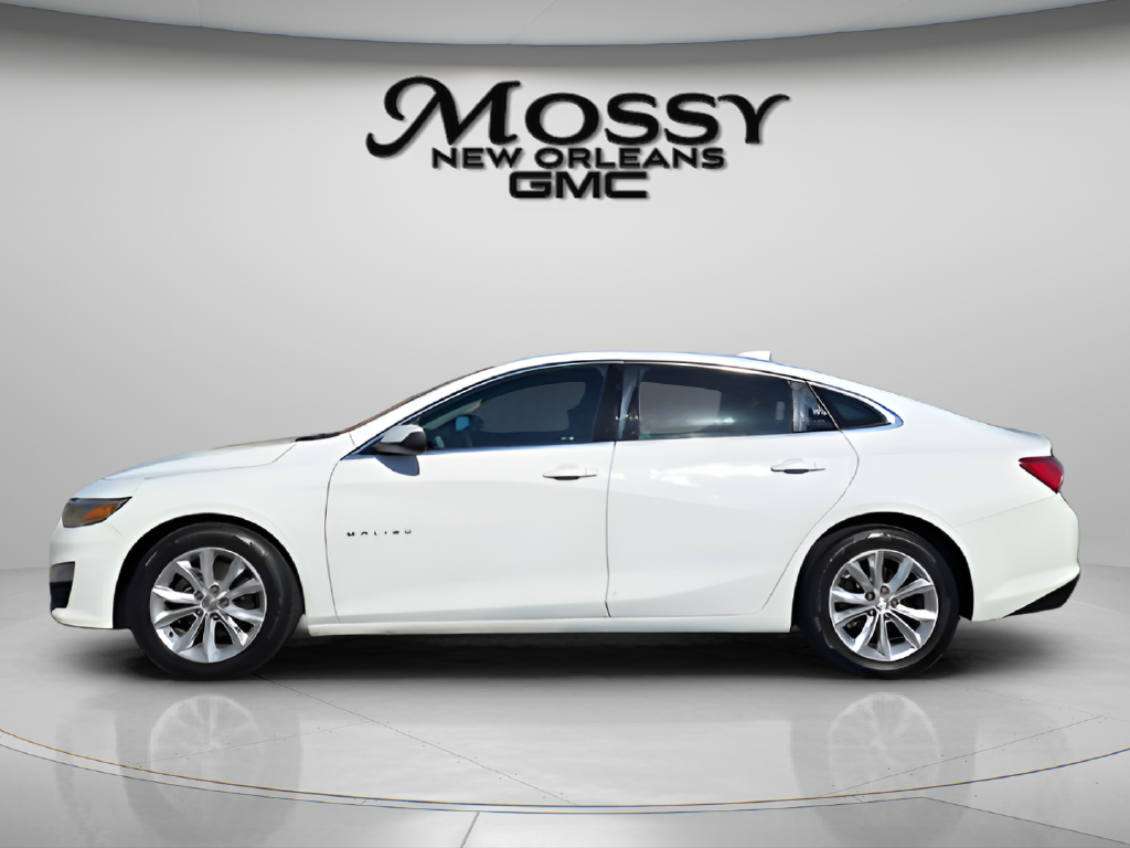 2022 Chevrolet Malibu photo 8 of 30
