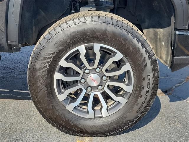 2022 GMC Sierra 1500 Vehicle Photo in AURORA, CO 80012-4011